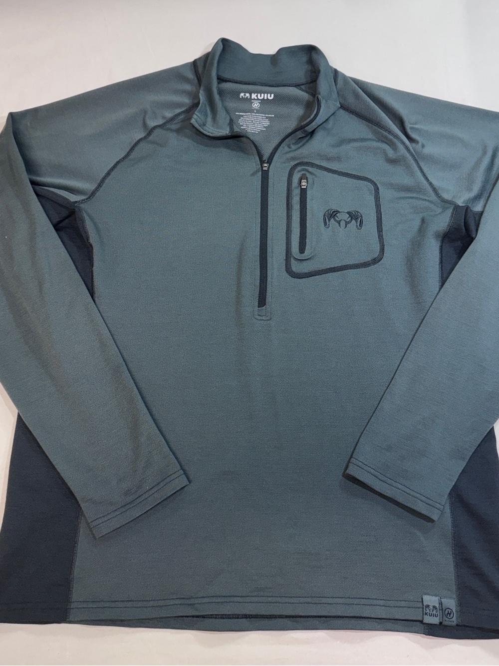 Kuiu Pro Nuyarn Merino Wool 145 Zip-T Mens Gray L Hunting Outdoors 1/4 Zip
